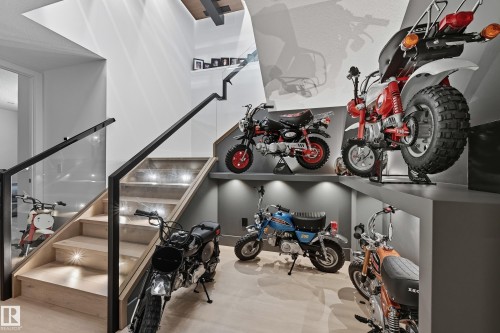 14312 92A Avenue, Edmonton, AB - Indoor Photo Showing Other Room