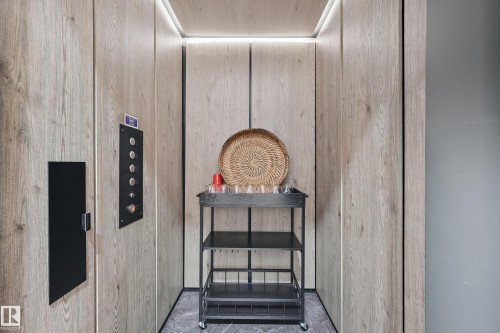 14312 92A Avenue, Edmonton, AB - Indoor Photo Showing Other Room