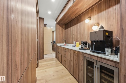 14312 92A Avenue, Edmonton, AB - Indoor Photo Showing Other Room