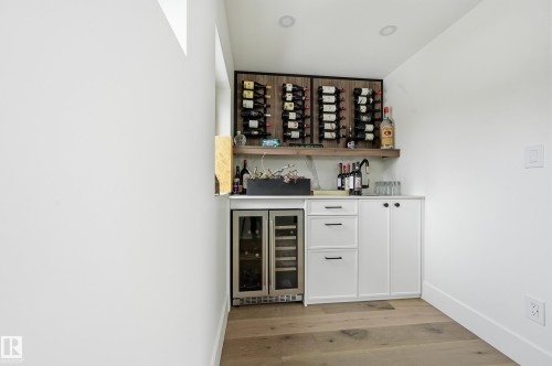 14312 92A Avenue, Edmonton, AB - Indoor Photo Showing Other Room