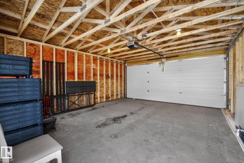 4503 149 Avenue, Edmonton, AB - Indoor Photo Showing Garage