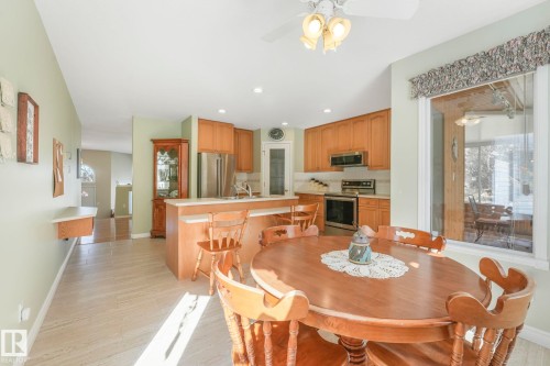 1033 Carter Crest Road, Edmonton, AB - Indoor Photo Showing Dining Room