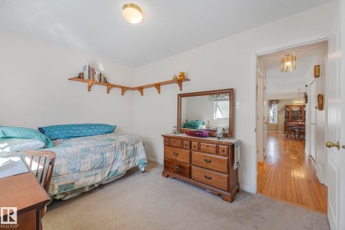 1033 Carter Crest Road, Edmonton, AB - Indoor Photo Showing Bedroom