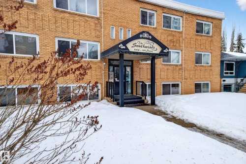 Edmonton, AB - Outdoor