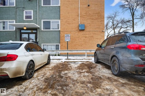 Edmonton, AB - Outdoor