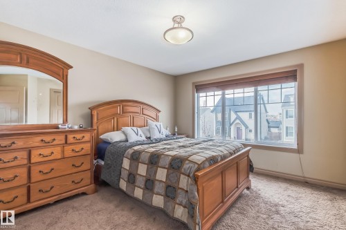 1204 Colonel Stone Avenue, Edmonton, AB - Indoor Photo Showing Bedroom