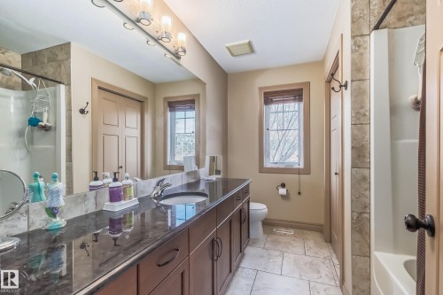 1204 Colonel Stone Avenue, Edmonton, AB - Indoor Photo Showing Bathroom
