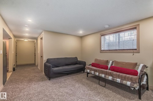 1204 Colonel Stone Avenue, Edmonton, AB - Indoor