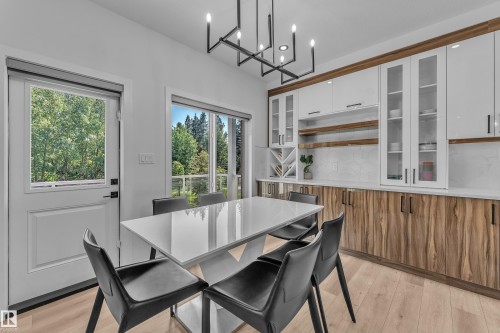 16115 34 Avenue, Edmonton, AB - Indoor Photo Showing Dining Room