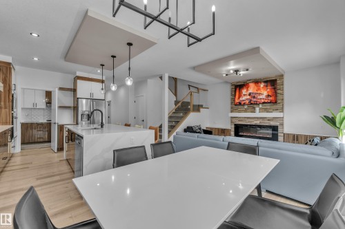 16115 34 Avenue, Edmonton, AB - Indoor With Fireplace