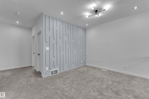 16115 34 Avenue, Edmonton, AB - Indoor Photo Showing Other Room