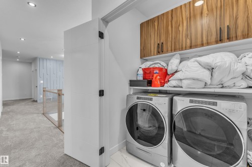 16115 34 Avenue, Edmonton, AB - Indoor Photo Showing Laundry Room