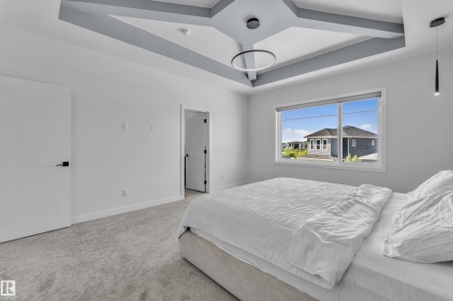 16115 34 Avenue, Edmonton, AB - Indoor Photo Showing Bedroom