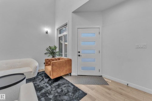 16115 34 Avenue, Edmonton, AB - Indoor Photo Showing Other Room