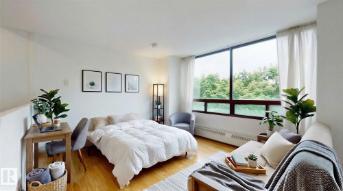 417 10160 114 Street, Edmonton, AB - Indoor Photo Showing Bedroom