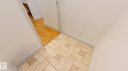 417 10160 114 Street, Edmonton, AB - Indoor Photo Showing Other Room