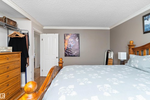 3536 12A Ave, Edmonton, AB - Indoor Photo Showing Bedroom