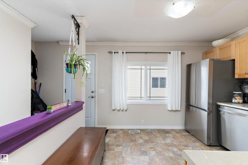 3536 12A Ave, Edmonton, AB - Indoor Photo Showing Kitchen