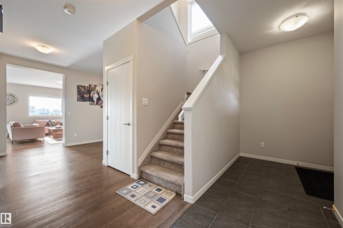 9864 222 Street, Edmonton, AB - Indoor Photo Showing Other Room