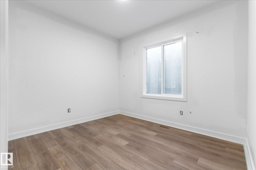 43 Darby Crescent, Spruce Grove, AB - Indoor Photo Showing Other Room