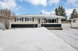 8 GLENWOOD Drive Sherwood Park, AB T8A 0K9
