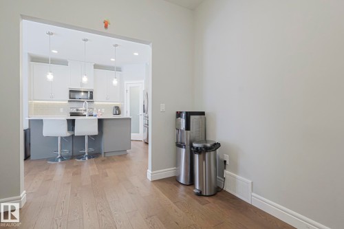 3912 171 Avenue, Edmonton, AB - Indoor