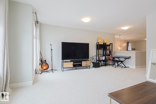 3912 171 Avenue, Edmonton, AB - Indoor