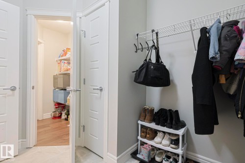 3912 171 Avenue, Edmonton, AB - Indoor