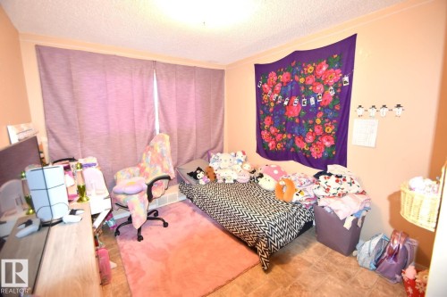 4903 49 Avenue, Vilna, AB - Indoor Photo Showing Bedroom