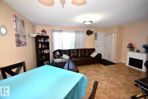 4903 49 Avenue, Vilna, AB - Indoor