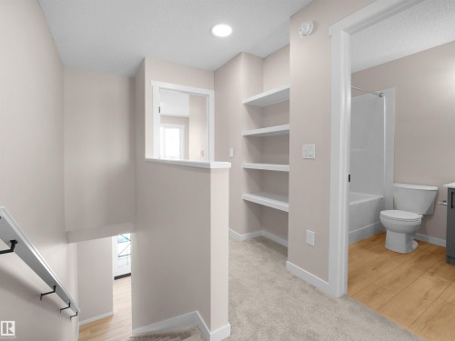 515 Aster Drive, Edmonton, AB - Indoor Photo Showing Bathroom