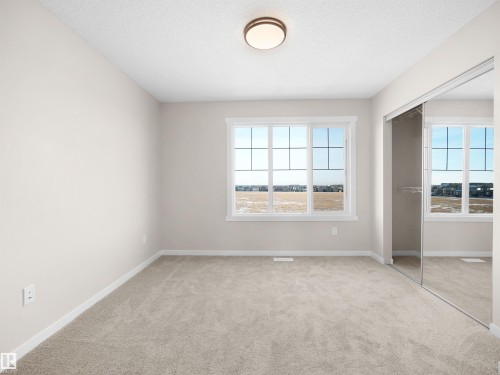 515 Aster Drive, Edmonton, AB - Indoor Photo Showing Other Room