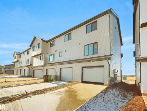 515 Aster Drive, Edmonton, AB - Outdoor