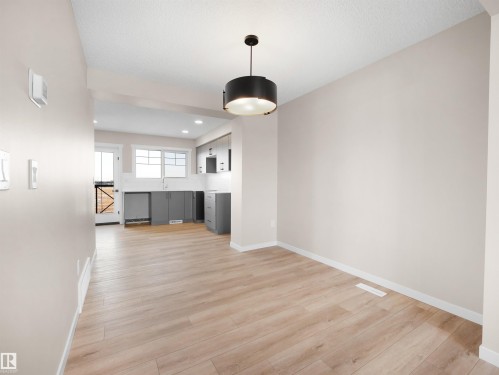 515 Aster Drive, Edmonton, AB - Indoor Photo Showing Other Room