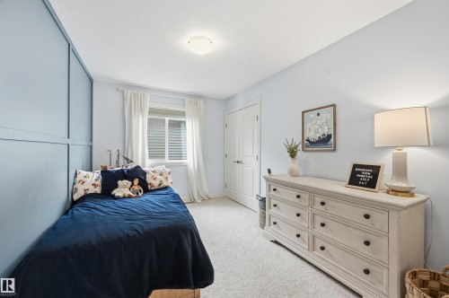 6477 Elston Loop, Edmonton, AB - Indoor Photo Showing Bedroom