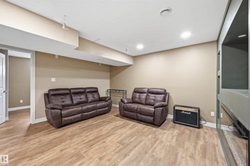6477 Elston Loop, Edmonton, AB - Indoor Photo Showing Basement