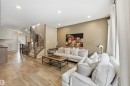 6477 Elston Loop, Edmonton, AB  - Indoor Photo Showing Living Room 