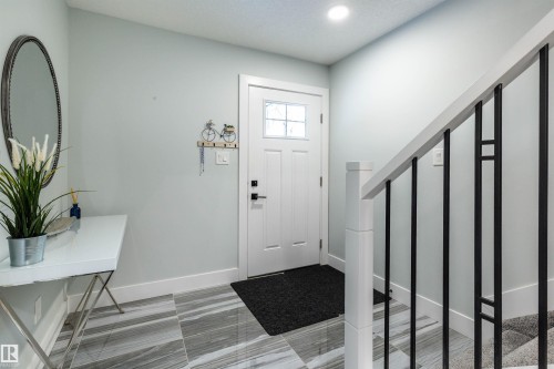 73 230 Edgemont Road, Edmonton, AB - Indoor Photo Showing Other Room