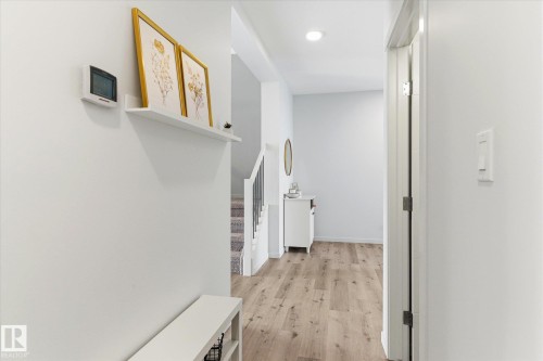 20031 26 Avenue, Edmonton, AB - Indoor Photo Showing Other Room