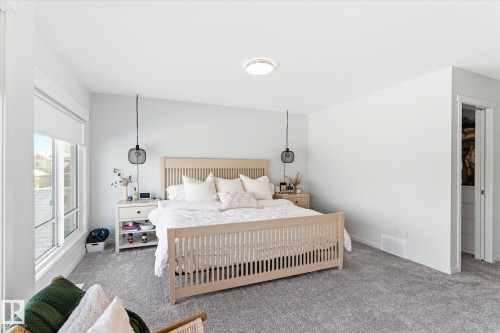 20031 26 Avenue, Edmonton, AB - Indoor Photo Showing Bedroom