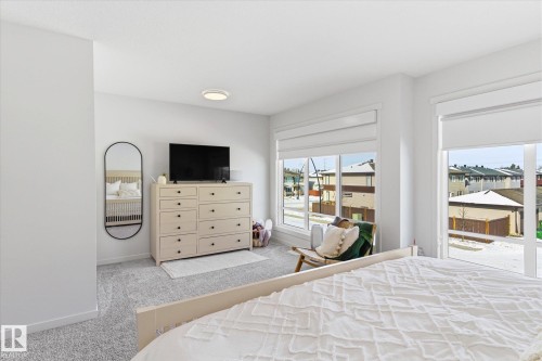 20031 26 Avenue, Edmonton, AB - Indoor Photo Showing Bedroom
