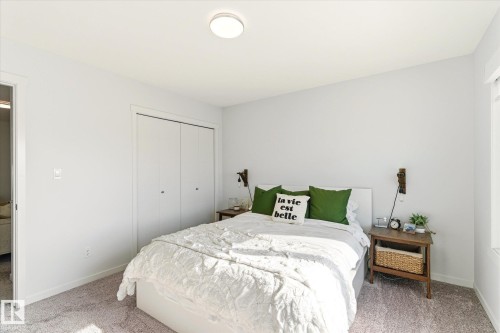 20031 26 Avenue, Edmonton, AB - Indoor Photo Showing Bedroom