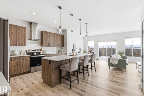 20031 26 Avenue, Edmonton, AB - Indoor Photo Showing Kitchen With Upgraded Kitchen