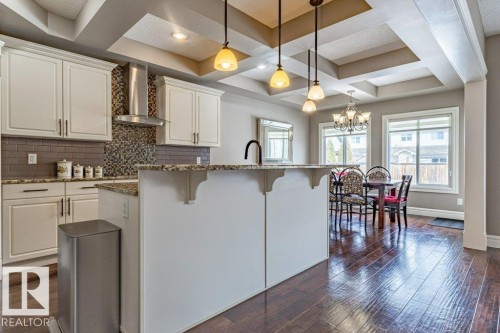 11408 15 Avenue Sw, Edmonton, AB - Indoor Photo Showing Kitchen