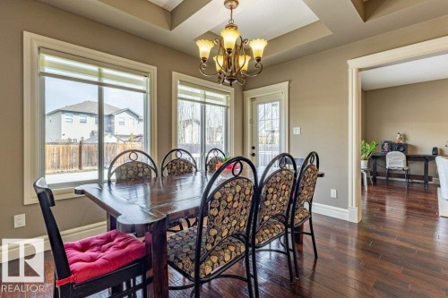 11408 15 Avenue Sw, Edmonton, AB - Indoor Photo Showing Dining Room