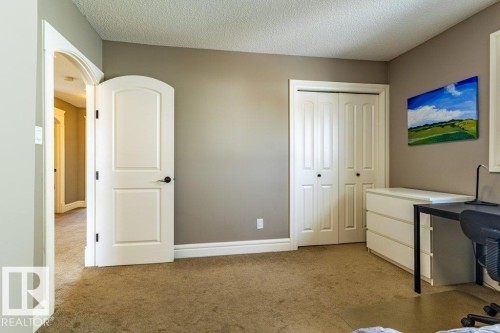 11408 15 Avenue Sw, Edmonton, AB - Indoor