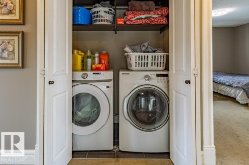 11408 15 Avenue Sw, Edmonton, AB - Indoor Photo Showing Laundry Room