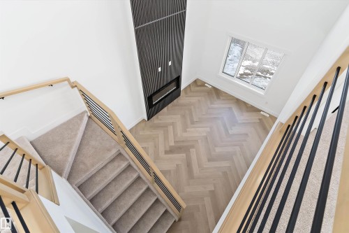 220 Edgemont Green, Edmonton, AB - Indoor Photo Showing Other Room