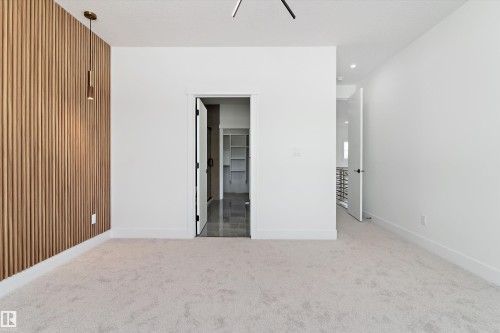 220 Edgemont Green, Edmonton, AB - Indoor Photo Showing Other Room
