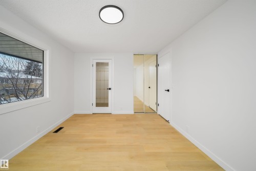 3293 139 Avenue, Edmonton, AB - Indoor Photo Showing Other Room